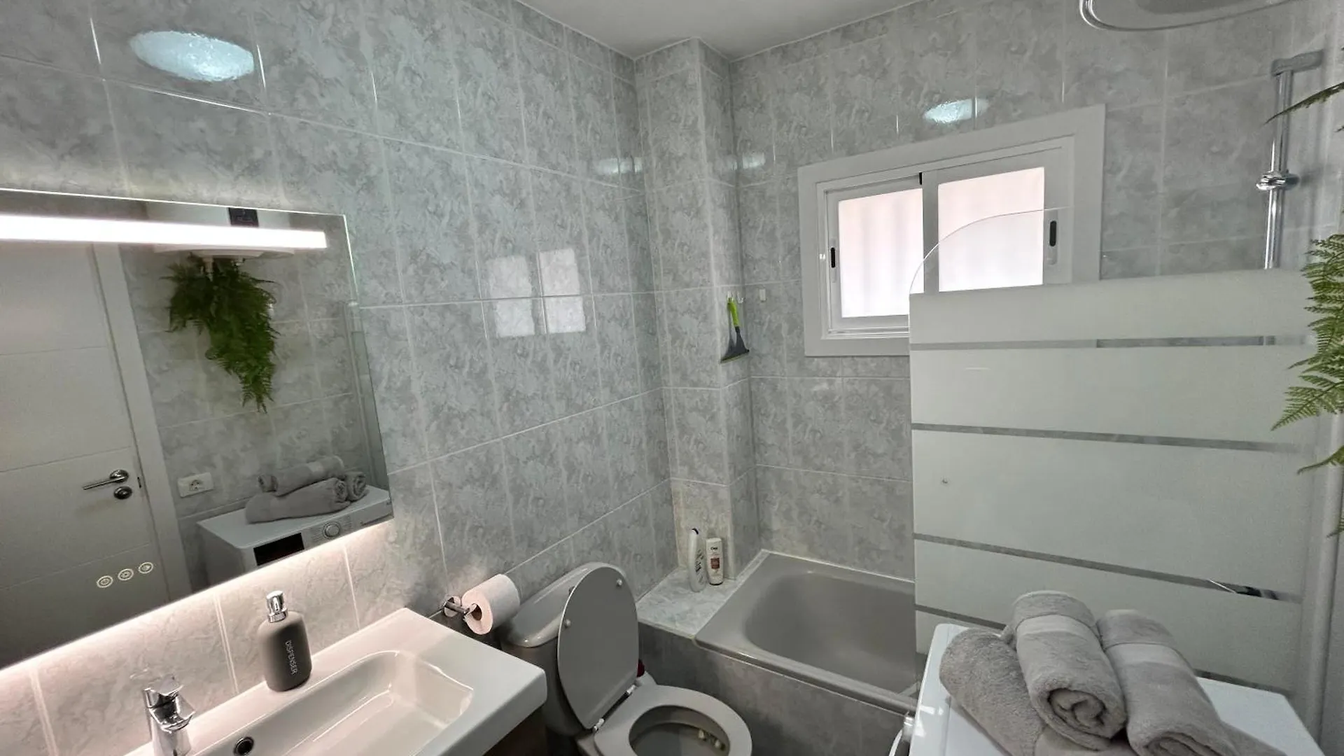 Alina'S Nest Apartment San Marcos  Spain